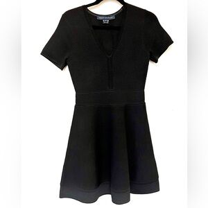 French Connection Womens Ellie Knits Fit & Flare Dress, Black
Size 6 US, 10 UK